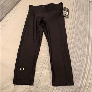 Under Armour capri workout leggings